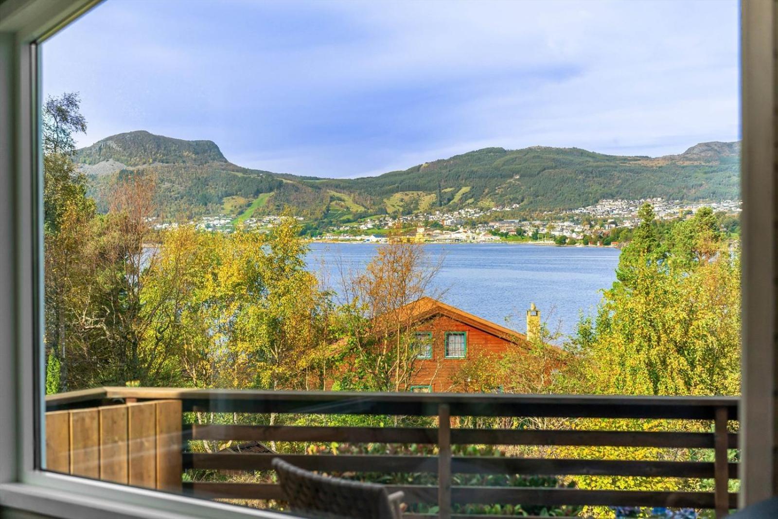 Charming House Located By The Fjord With The Pultpitrock Within Short Distance Villa Jorpeland Luaran gambar